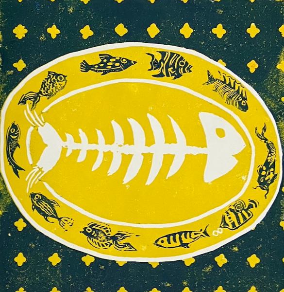 Fish Skeleton on  Plate 