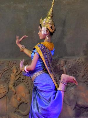 Apsara Dancer (Cambodia) Apsara Dancer (Cambodia)